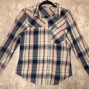 Maurices Pink & Navy Plaid Shirt | Cozy Lumberjack.. But Make It Cute 💁♀️